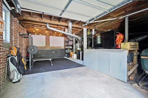 716 Forrest Trl, Atlanta GA  30318-2518 exterior