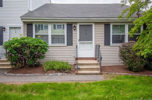 6 Persimmon Ln, Glastonbury, CT 06033-4330
