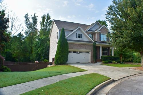 1009 Parkmist Dr, Buford, GA 30518-7292