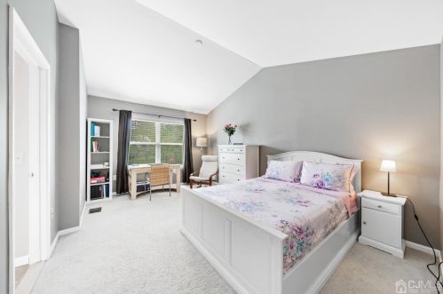 203 Cricket Hill Cir, Princeton NJ  08540-9010 exterior