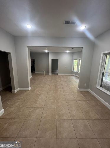 155 Fieldsborn Ct, Atlanta GA  30328-1039 exterior