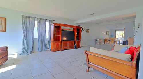 85325 Araby Ave, Coachella, CA 92236-2526