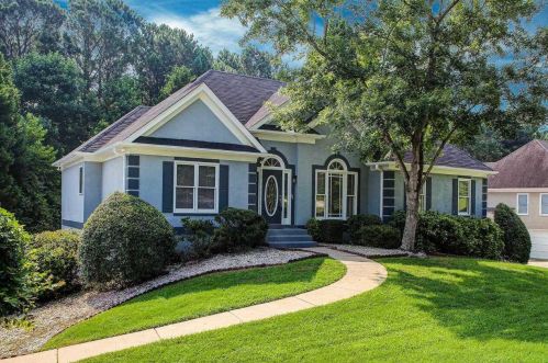 749 Deerwood Dr, Stockbridge, GA 30281-6321
