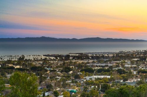 128 Las Alturas Rd, Santa Barbara, CA 93103-2170