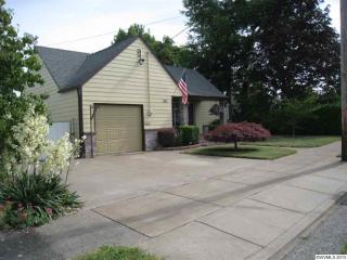 351 Maple St, Lebanon, OR 97355-4134