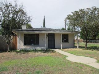 91 Buckingham Way, Fresno, CA 93704-4022