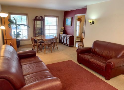5409 Cleveland St, Morton Grove, IL 60053-3533