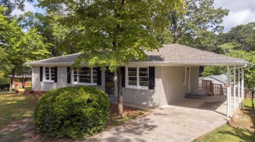 668 Forest Ridge Dr, Marietta, GA 30067-7155