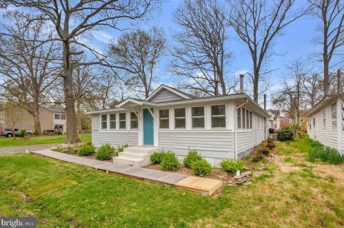 4726 Idlewilde Rd, Shady Side MD  20764-9766 exterior