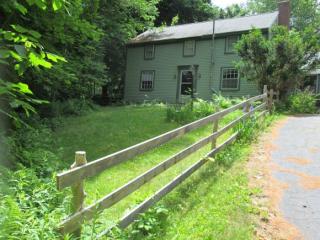 160 Old Street Rd, Peterborough, NH 03458-1642