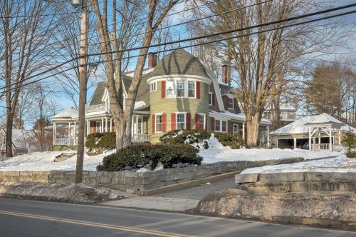 401 Court St, Keene, NH 03431-2534