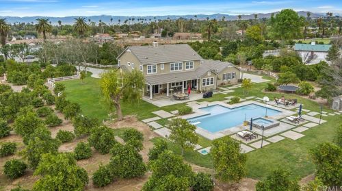 1862 Bradley St, Riverside CA 92504-5435 exterior