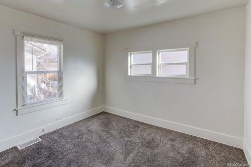 2260 Downing St, Denver CO  80205-5235 exterior