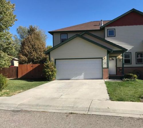 335 Golden Dr, Silt, CO 81652-8615