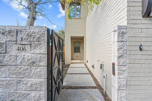 406 Foch St, Fort Worth TX  76107-2249 exterior