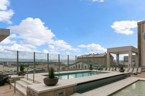 891 14th St, Denver CO  80202-3211 exterior