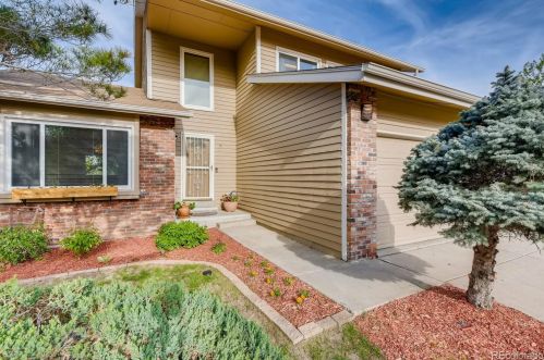 17474 Bellewood Cir, Denver CO  80015-2011 exterior