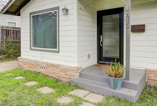 4813 Duval St, Austin TX  78751-2534 exterior