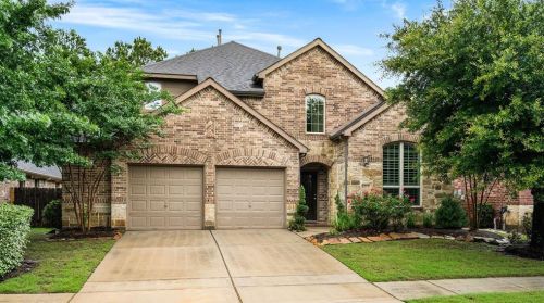 8215 Horsetail Ct, Conroe, TX 77385-1102
