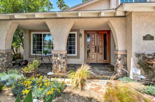 1527 Wakefield Ave, Anaheim CA  92802-3925 exterior