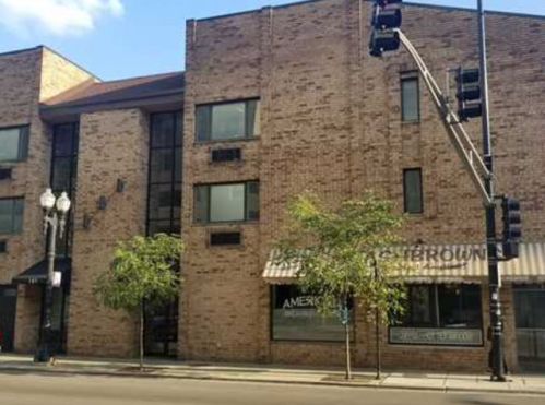 163 Division St, Chicago, IL 60610-1984