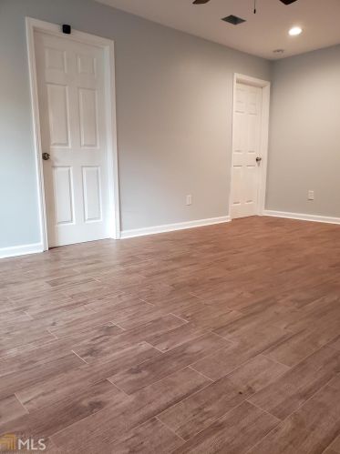 2975 Jones St, Atlanta GA  30344-4107 exterior