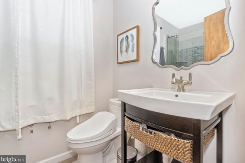 120 Piping Rock Dr, Silver Spring MD 20905-5863 exterior