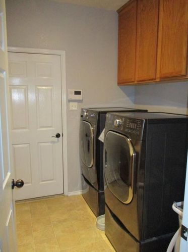 5829 Arena Cir, Fort Worth TX  76179-2369 exterior