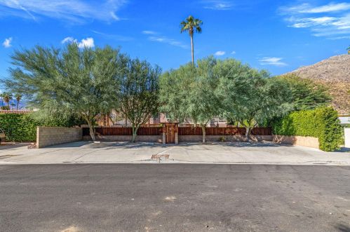 243 Avenida Ortega, Palm Springs, CA 92264-8819