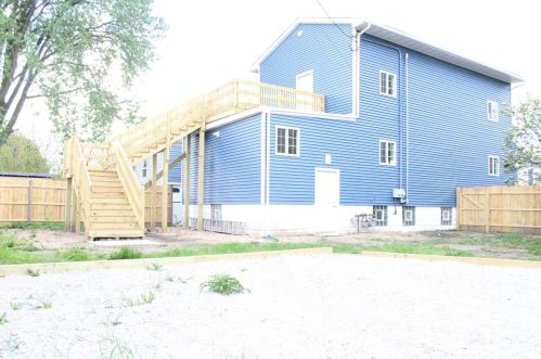 1113 Indiana St, Hammond IN 46320-1322 exterior