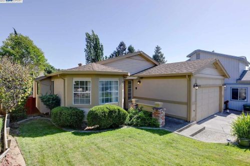 2955 Sunnybank Ln, Hayward, CA 94541-4570