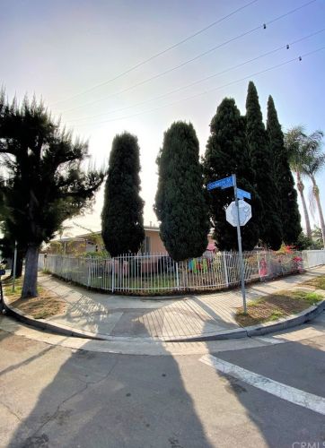 15005 Cookacre St, Compton, CA 90221-3032
