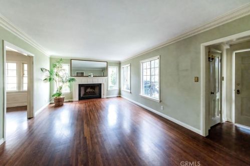 2339 22nd St, Santa Monica, CA 90405-1713