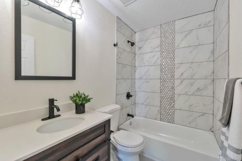 21173 Ida Ave, Denver CO 80015-5000 exterior