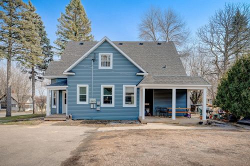 301 Angel Ave, Minnetrista, MN 55388