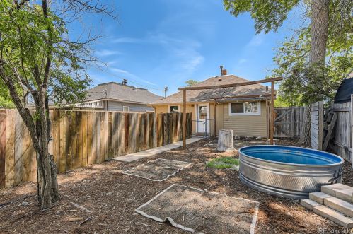 1629 7th Ave, Greeley CO  80631-5801 exterior