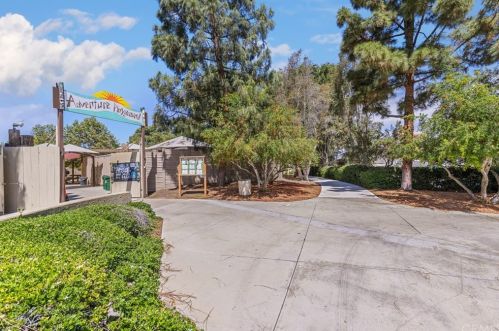 20 Spicewood Way, Irvine CA  92612-2721 exterior