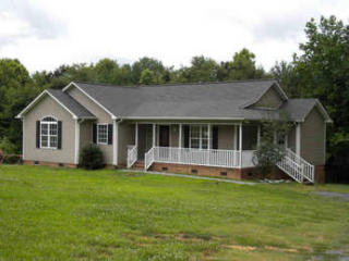 324 Walnut Creek Ln, Asheboro, NC 27205-8482