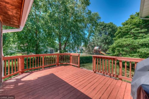 1090 Heather Dr, Saint Paul MN  55129-8573 exterior