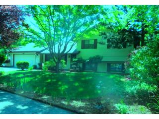 6219 Bernie Dr, Vancouver, WA 98663-1138