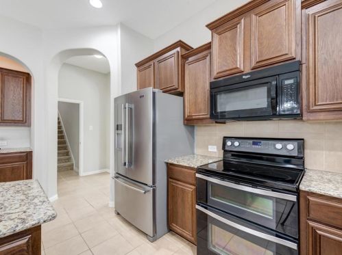 8632 Running River Ln, Fort Worth TX  76131-3380 exterior