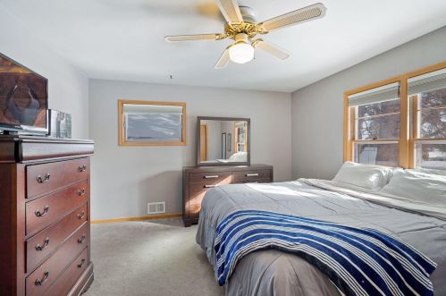 1065 Highview Dr, Saint Paul MN  55112-2417 exterior