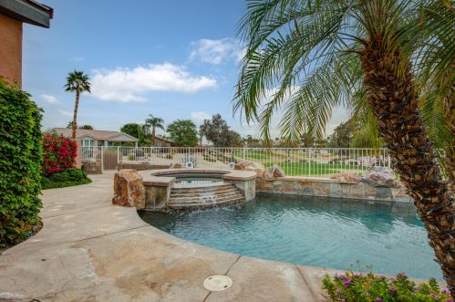 81811 Prism Dr, La Quinta, CA 92253-7722