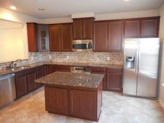 3892 Everwood Ln, Addison TX  75001-4328 exterior