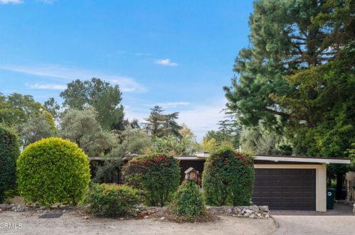 2320 Panorama Dr, Glendale, CA 91214-3043