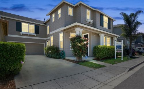 946 Baines St, Palo Alto, CA 94303-2556