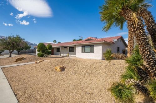2488 Desert Park Ave, Palm Springs, CA 92262-3534