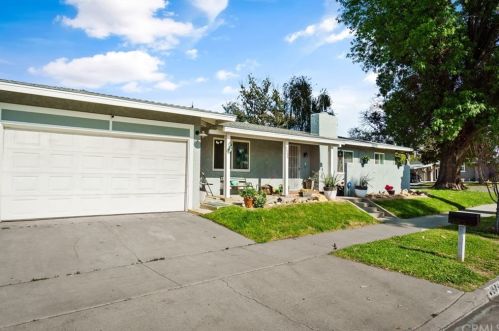4009 Madrona Rd, Riverside, CA 92504-2928