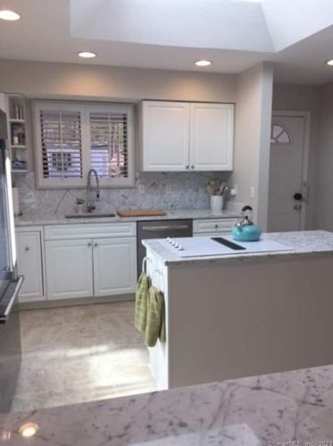 66 Island Rd, Killingly CT  06241-1519 exterior