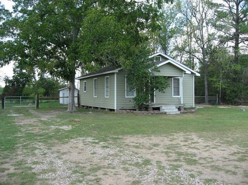 13654 Wigginsville Rd, Conroe TX  77302-7526 exterior